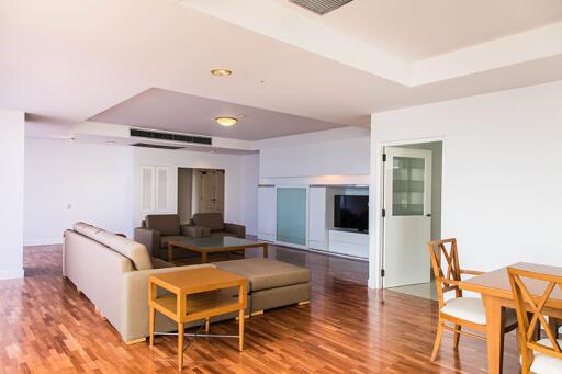 For RENT : Krungthep Thani Tower / 3 Bedroom / 3 Bathrooms / 330 sqm / 130000 THB [9691877]