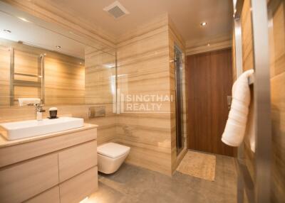 For RENT : Penthouse Condominium II / 3 Bedroom / 3 Bathrooms / 230 sqm / 130000 THB [9855663]