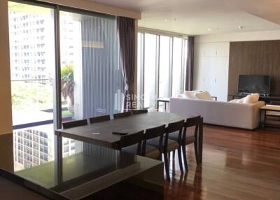 For RENT : Piya Residence / 3 Bedroom / 3 Bathrooms / 183 sqm / 130000 THB [R10423]