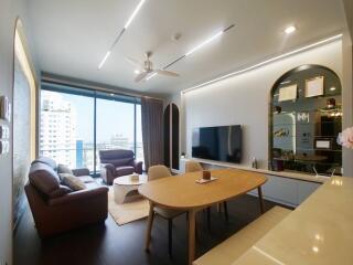 For RENT : LAVIQ Sukhumvit 57 / 3 Bedroom / 3 Bathrooms / 120 sqm / 130000 THB [10611384]