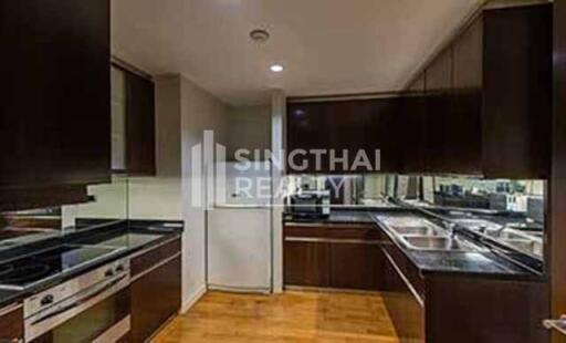 For RENT : Emporium Suites by Chatrium / 2 Bedroom / 2 Bathrooms / 136 sqm / 135000 THB [3304811]