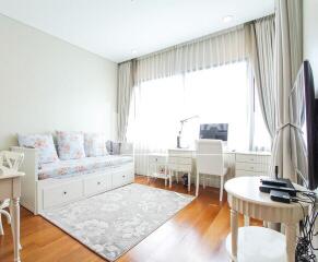 For RENT : Bright Sukhumvit 24 / 3 Bedroom / 3 Bathrooms / 190 sqm / 135000 THB [3479864]