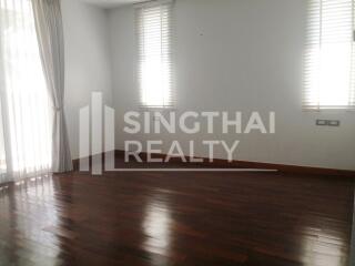 For RENT : House Phromphong / 4 Bedroom / 4 Bathrooms / 501 sqm / 135000 THB [4003451]