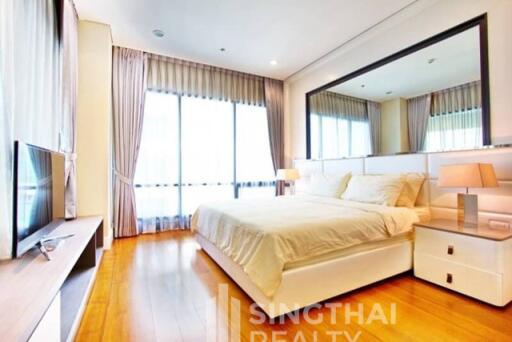 For RENT : Bright Sukhumvit 24 / 3 Bedroom / 3 Bathrooms / 189 sqm / 135000 THB [5487206]