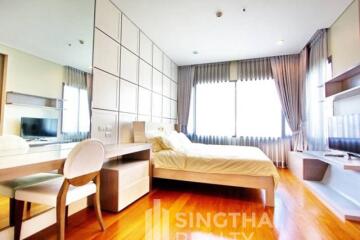 For RENT : Bright Sukhumvit 24 / 3 Bedroom / 3 Bathrooms / 189 sqm / 135000 THB [5487206]