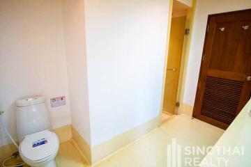 For RENT : Raintree Village Apartment / 3 Bedroom / 4 Bathrooms / 331 sqm / 135000 THB [7294000]