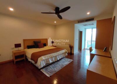 For RENT : GM Height / 3 Bedroom / 4 Bathrooms / 285 sqm / 135000 THB [R10427]