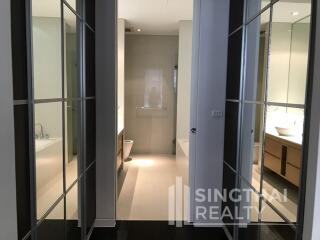 For RENT : Domus / 3 Bedroom / 4 Bathrooms / 211 sqm / 140000 THB [5757206]