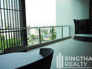 For RENT : S 59 / 3 Bedroom / 3 Bathrooms / 241 sqm / 140000 THB [6591724]