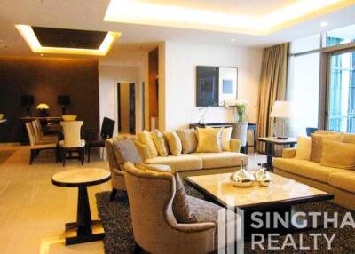 For RENT : S 59 / 3 Bedroom / 3 Bathrooms / 241 sqm / 140000 THB [6591724]