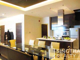 For RENT : S 59 / 3 Bedroom / 3 Bathrooms / 241 sqm / 140000 THB [6591724]