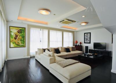 For RENT : Somkid Gardens / 2 Bedroom / 3 Bathrooms / 367 sqm / 140000 THB [7069459]