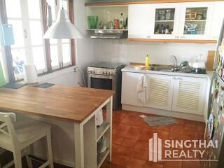 For RENT : House Thonglor / 3 Bedroom / 3 Bathrooms / 241 sqm / 140000 THB [7131331]