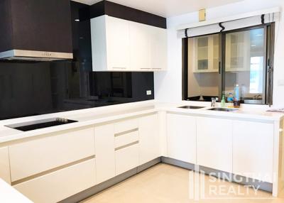 For RENT : Baan Ananda / 3 Bedroom / 3 Bathrooms / 301 sqm / 140000 THB [7899381]