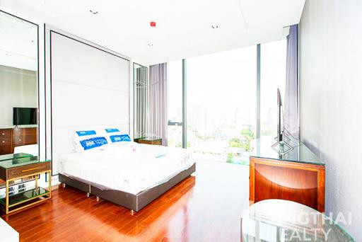 For RENT : MARQUE Sukhumvit / 2 Bedroom / 3 Bathrooms / 127 sqm / 170000 THB [8024174]