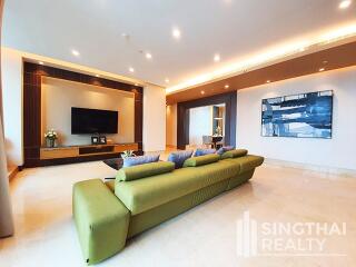 For RENT : The Infinity / 3 Bedroom / 3 Bathrooms / 251 sqm / 140000 THB [8381329]