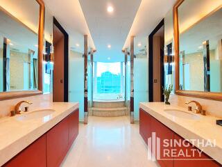 For RENT : The Infinity / 3 Bedroom / 3 Bathrooms / 251 sqm / 140000 THB [8381329]