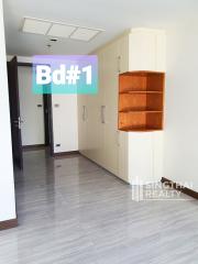 For RENT : Belgravia Residences / 3 Bedroom / 4 Bathrooms / 295 sqm / 140000 THB [9112943]