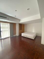 For RENT : Phirom Garden Residence / 4 Bedroom / 4 Bathrooms / 320 sqm / 140000 THB [9766743]