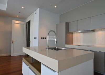 For RENT : MARQUE Sukhumvit / 2 Bedroom / 2 Bathrooms / 127 sqm / 140000 THB [9793056]