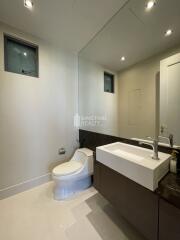 For RENT : MARQUE Sukhumvit / 2 Bedroom / 3 Bathrooms / 127 sqm / 140000 THB [9831511]