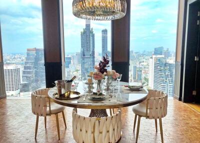 For RENT : The Ritz - Carlton Residences at MahaNakhon / 2 Bedroom / 3 Bathrooms / 147 sqm / 140000 THB [9832360]