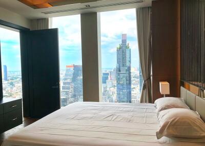 For RENT : The Ritz - Carlton Residences at MahaNakhon / 2 Bedroom / 3 Bathrooms / 147 sqm / 140000 THB [9832360]