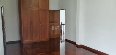 For RENT : House Thonglor / 4 Bedroom / 4 Bathrooms / 400 sqm / 140000 THB [R10191]