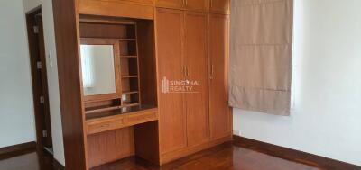 For RENT : House Thonglor / 4 Bedroom / 4 Bathrooms / 400 sqm / 140000 THB [R10191]