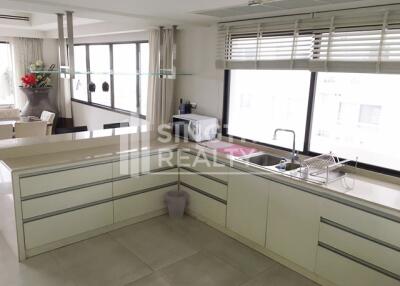 For RENT : Le Raffine Sukhumvit 24 / 3 Bedroom / 3 Bathrooms / 371 sqm / 150000 THB [3519488]