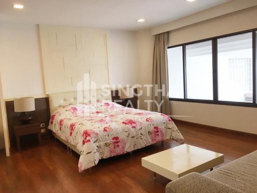 For RENT : Le Raffine Sukhumvit 24 / 3 Bedroom / 3 Bathrooms / 371 sqm / 150000 THB [3519488]