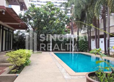 For RENT : House Nana / 4 Bedroom / 4 Bathrooms / 351 sqm / 150000 THB [3592307]