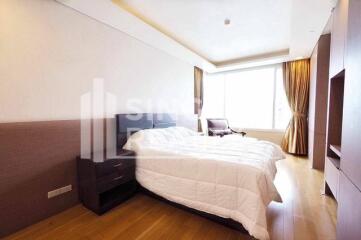 For RENT : Wind Sukhumvit 23 / 3 Bedroom / 3 Bathrooms / 243 sqm / 150000 THB [3863168]