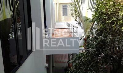 For RENT : House Nana / 3 Bedroom / 2 Bathrooms / 301 sqm / 150000 THB [4217276]