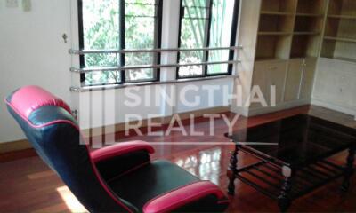 For RENT : House Nana / 3 Bedroom / 2 Bathrooms / 301 sqm / 150000 THB [4217276]