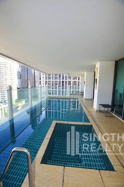 For RENT : Le Raffine Jambu Dvipa Sukhumvit 39 / 2 Bedroom / 2 Bathrooms / 238 sqm / 150000 THB [6085763]