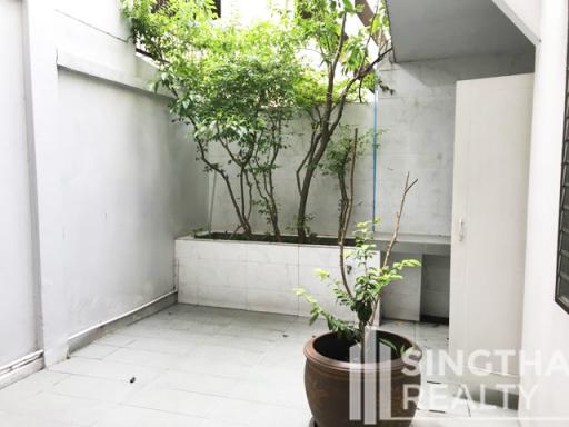 For RENT : Townhouse Phromphong / 3 Bedroom / 3 Bathrooms / 501 sqm / 150000 THB [6246552]