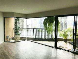 For RENT : TBI Tower / 4 Bedroom / 4 Bathrooms / 447 sqm / 150000 THB [6355683]