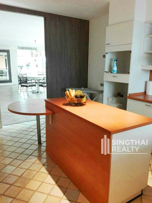 For RENT : TBI Tower / 4 Bedroom / 4 Bathrooms / 447 sqm / 150000 THB [6355683]