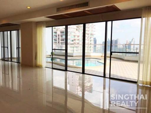 For RENT : Le Raffine Sukhumvit 24 / 3 Bedroom / 3 Bathrooms / 371 sqm / 150000 THB [6509450]