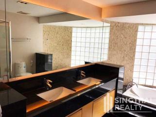 For RENT : Le Raffine Sukhumvit 24 / 3 Bedroom / 3 Bathrooms / 371 sqm / 150000 THB [6509450]