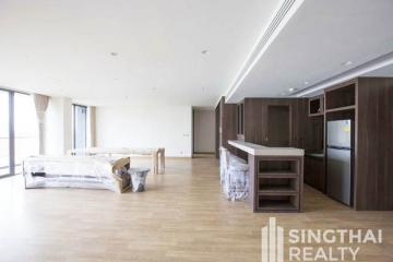 For RENT : Park Court Sukhumvit 77 / 3 Bedroom / 3 Bathrooms / 285 sqm / 150000 THB [7414230]