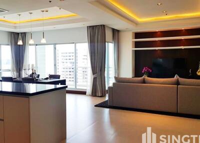 For RENT : Royal Residence Park / 3 Bedroom / 3 Bathrooms / 220 sqm / 150000 THB [8149099]