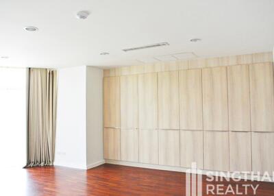 For RENT : La Cascade / 4 Bedroom / 3 Bathrooms / 318 sqm / 150000 THB [8545242]