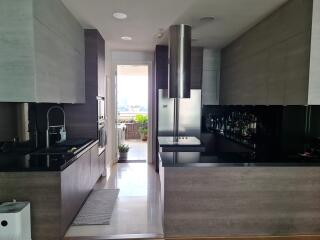 For RENT : Royce Private Residences / 3 Bedroom / 3 Bathrooms / 178 sqm / 150000 THB [9569167]