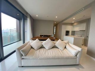 For RENT : Vittorio / 2 Bedroom / 3 Bathrooms / 142 sqm / 150000 THB [9682582]