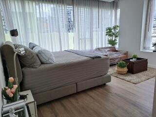 For RENT : Wilshire / 3 Bedroom / 3 Bathrooms / 160 sqm / 150000 THB [9855057]