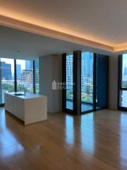 For RENT : Baan Sindhorn / 2 Bedroom / 3 Bathrooms / 168 sqm / 150000 THB [10034714]