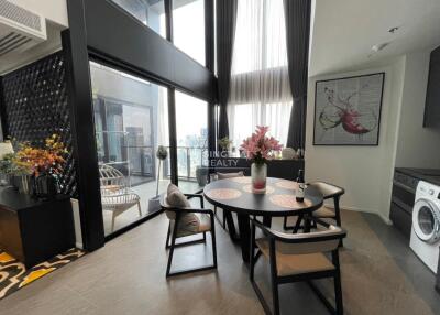 For RENT : The Lofts Silom / 2 Bedroom / 2 Bathrooms / 122 sqm / 150000 THB [10051446]