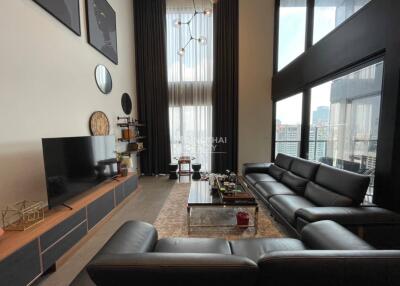 For RENT : The Lofts Silom / 2 Bedroom / 2 Bathrooms / 122 sqm / 150000 THB [10051446]